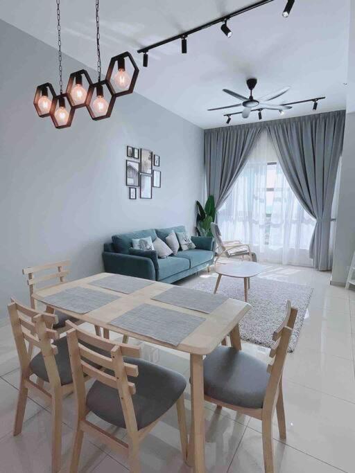 17-16 Ong Kim Wee Residence Melaka Εξωτερικό φωτογραφία